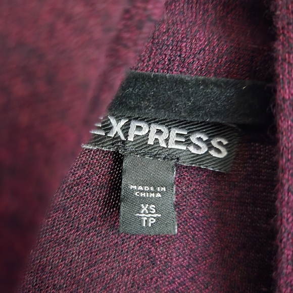 Express short burgundy cardigan in size xs - Picture 4 of 4